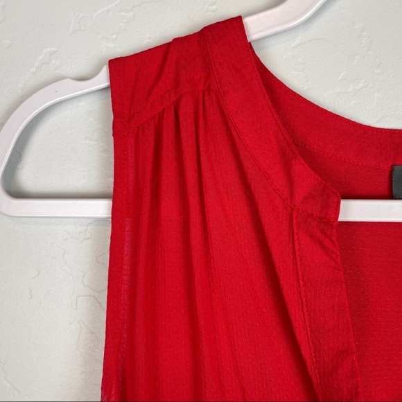 Market & Spruce Red Textured Button Front Tank Top - Picture 2 of 8